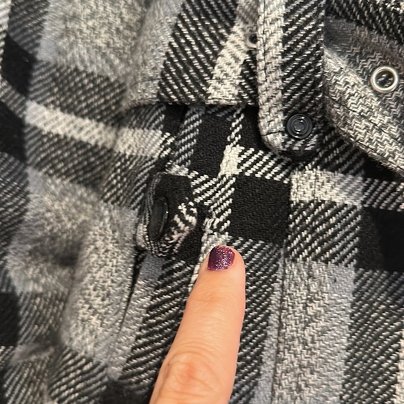 Women’s JouJou Plaid Pea Coat Jacket-size M - Picture 13 of 16